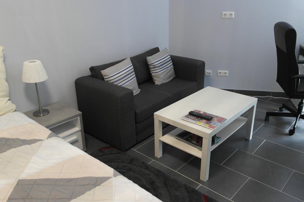 Jägerhof Apartment *
